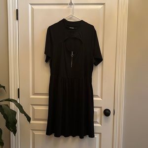 Short sleeved black dress. Sz 2=XL